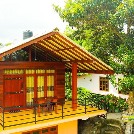 Nine Arch Wood Cabin เอลลา ภายนอก รูปภาพ