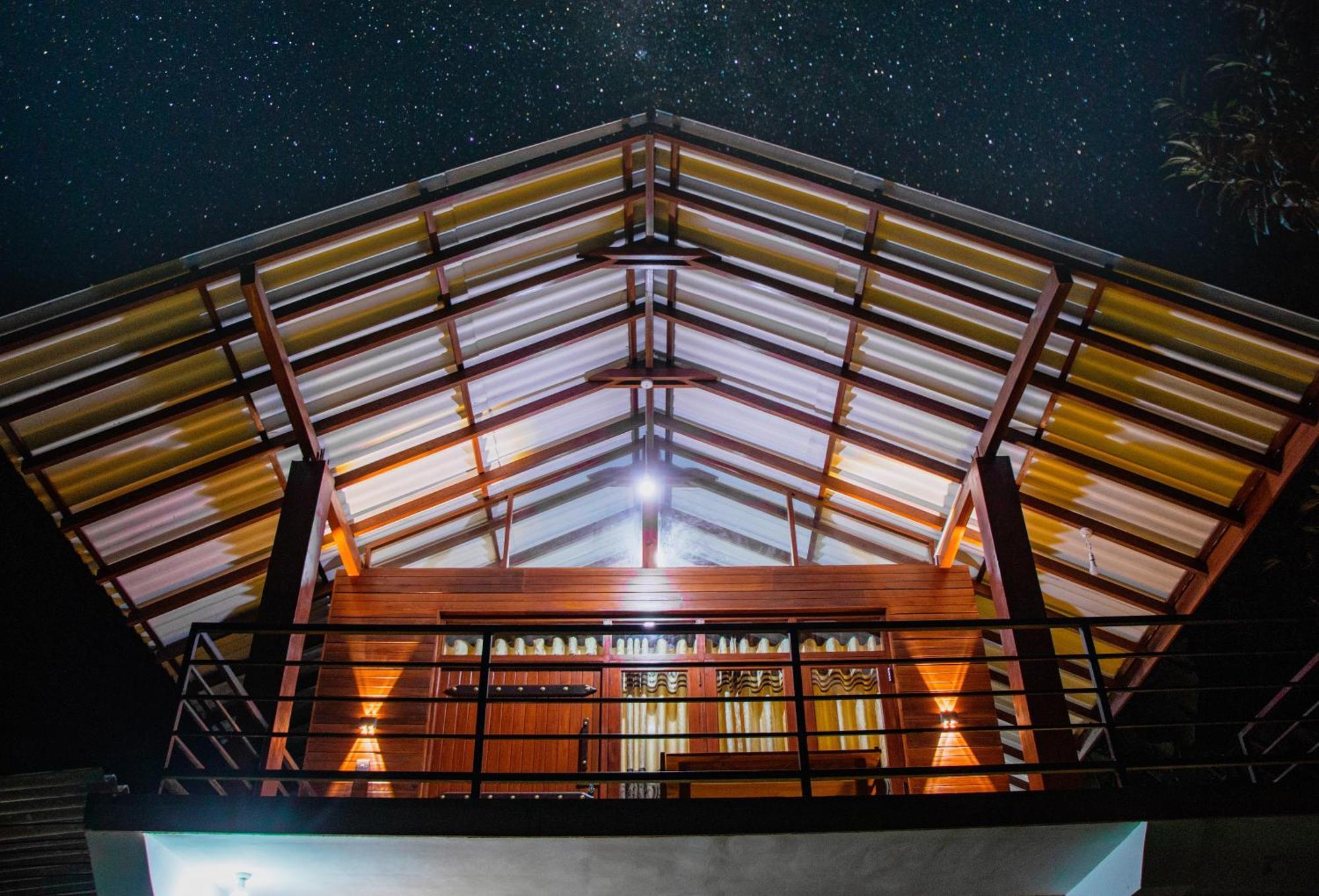 Nine Arch Wood Cabin เอลลา ภายนอก รูปภาพ
