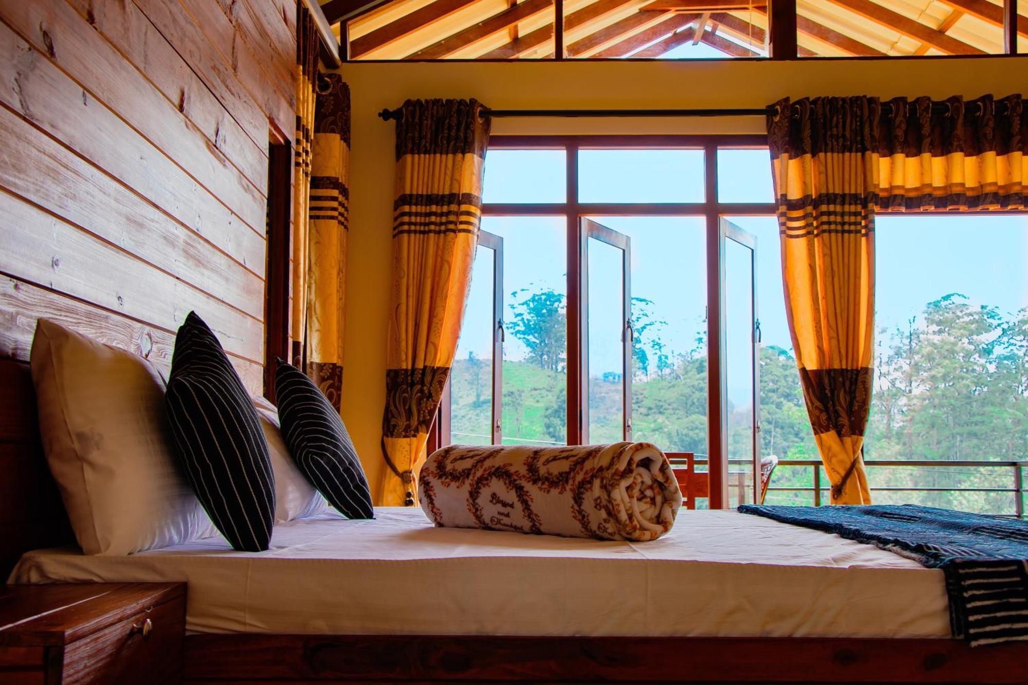 Nine Arch Wood Cabin เอลลา ภายนอก รูปภาพ