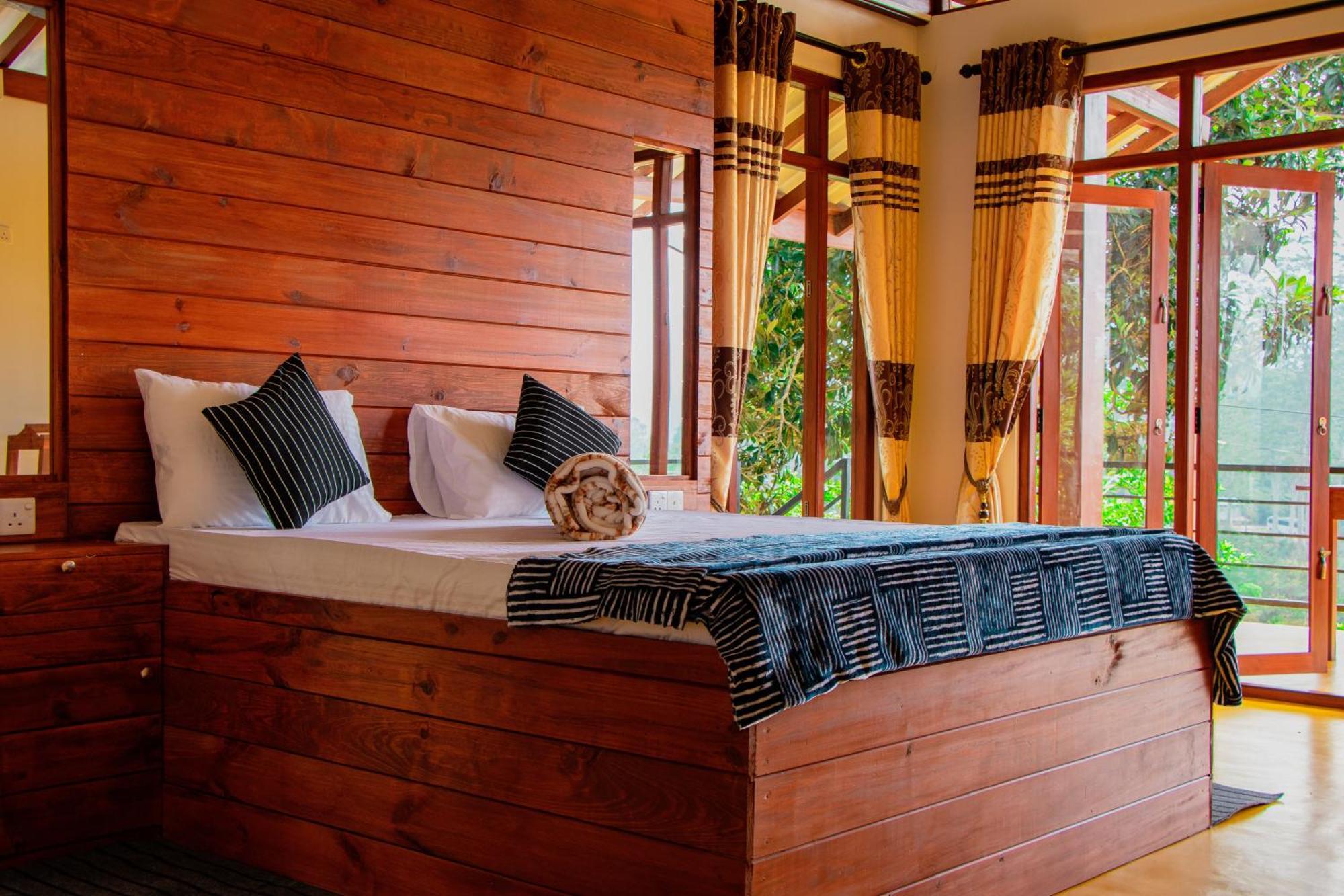 Nine Arch Wood Cabin เอลลา ภายนอก รูปภาพ
